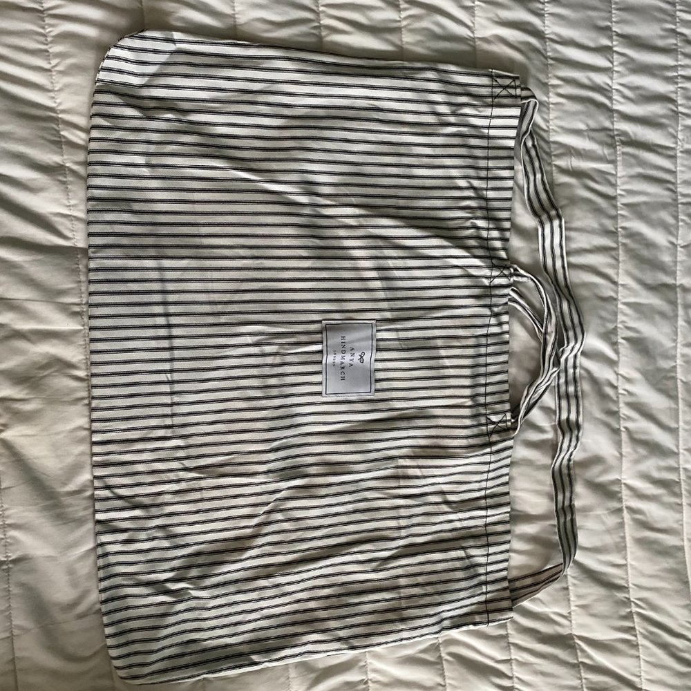 ANYA HINDMARCH DIAMONDS EBURY FEATHERWEIGHT TOTE - Picture 14 of 16